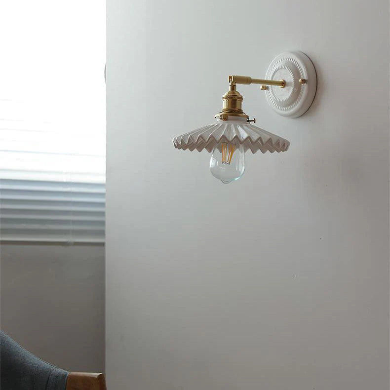 Retro Japandi-Inspired Wall Light