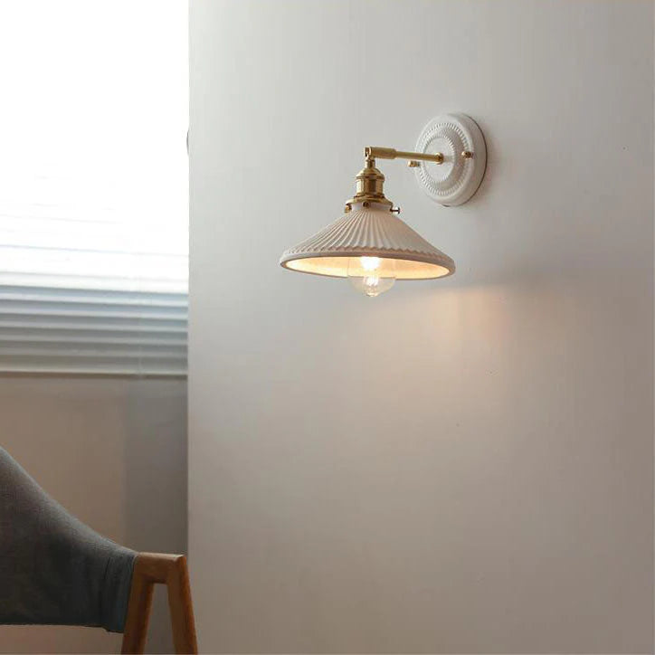 Retro Japandi-Inspired Wall Light