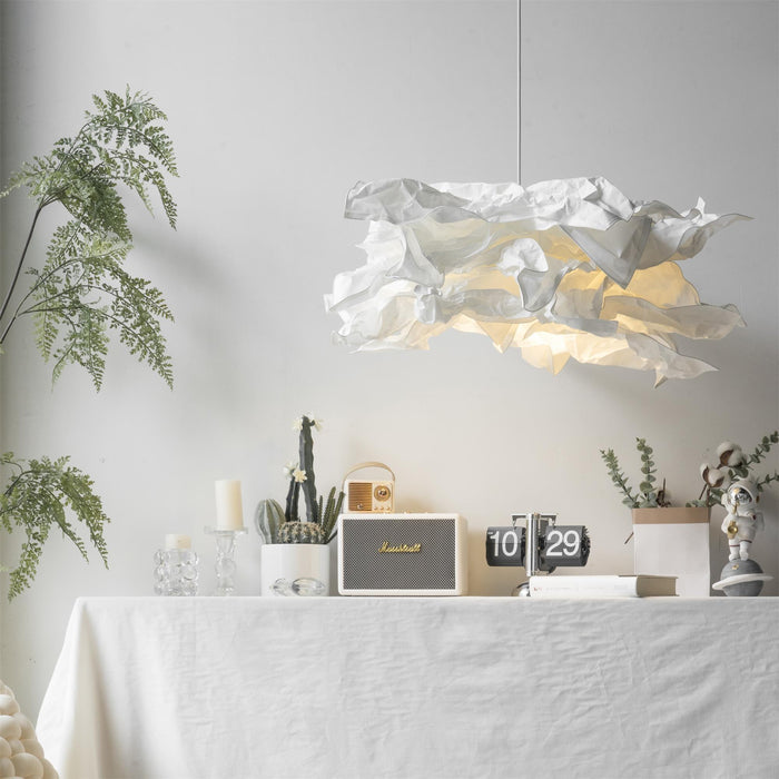 Nordic-Inspired Flower Shaped Pendant Light