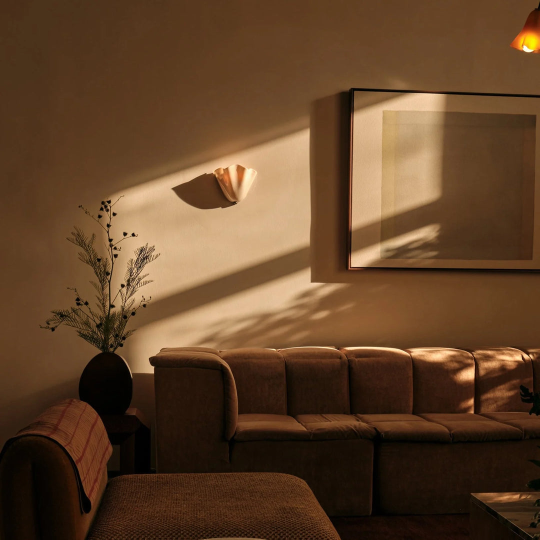 Vintage Stained Shell Inspired LED Wall Light