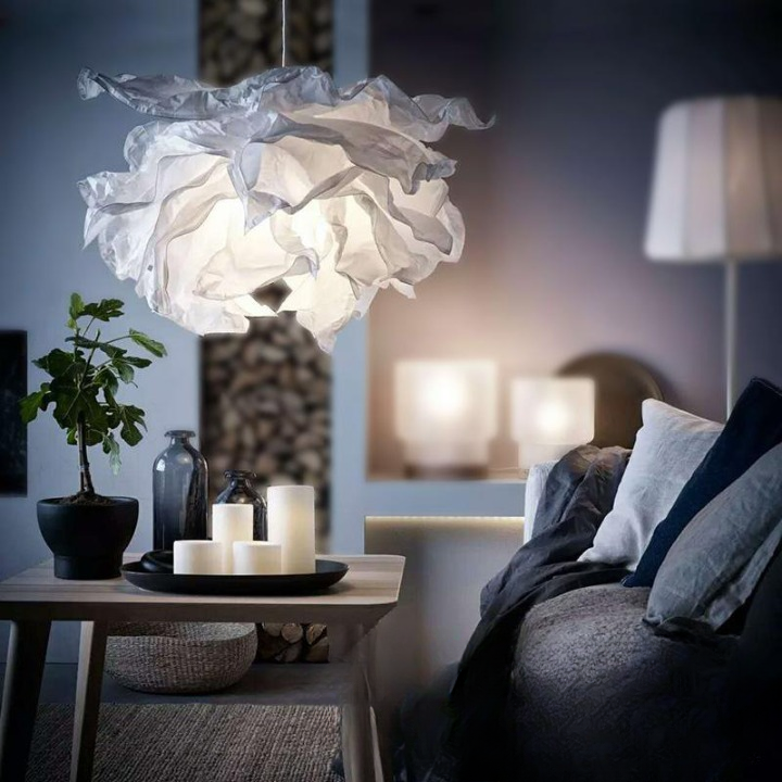 Nordic-Inspired Flower Shaped Pendant Light