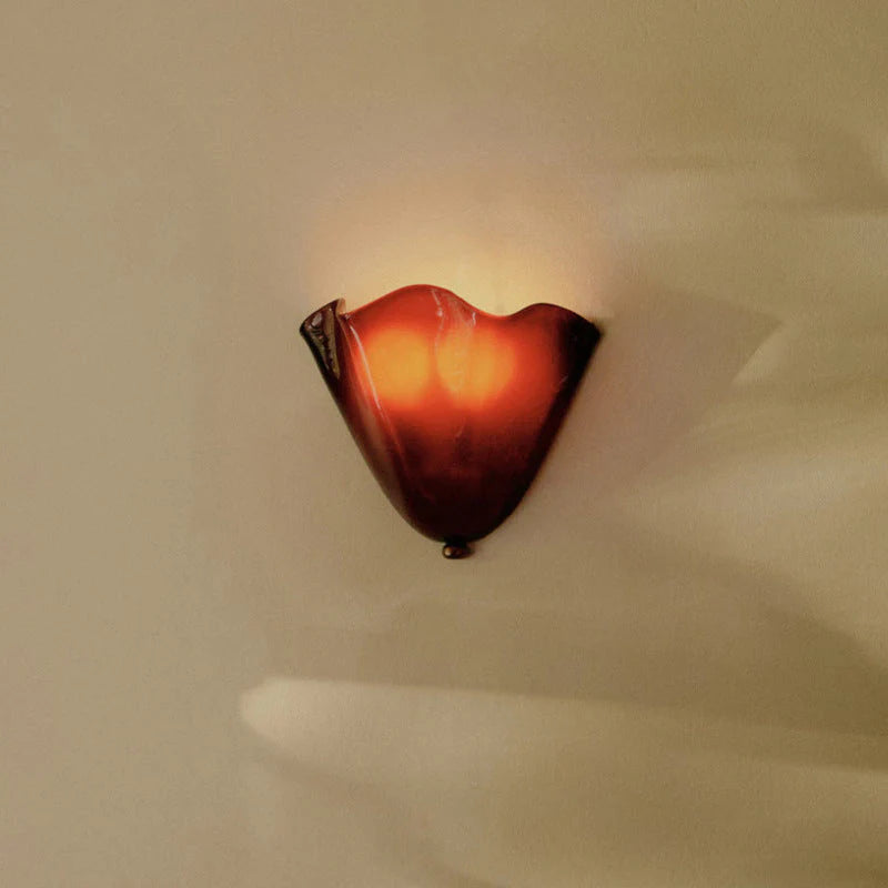 Vintage Stained Shell Inspired LED Wall Light