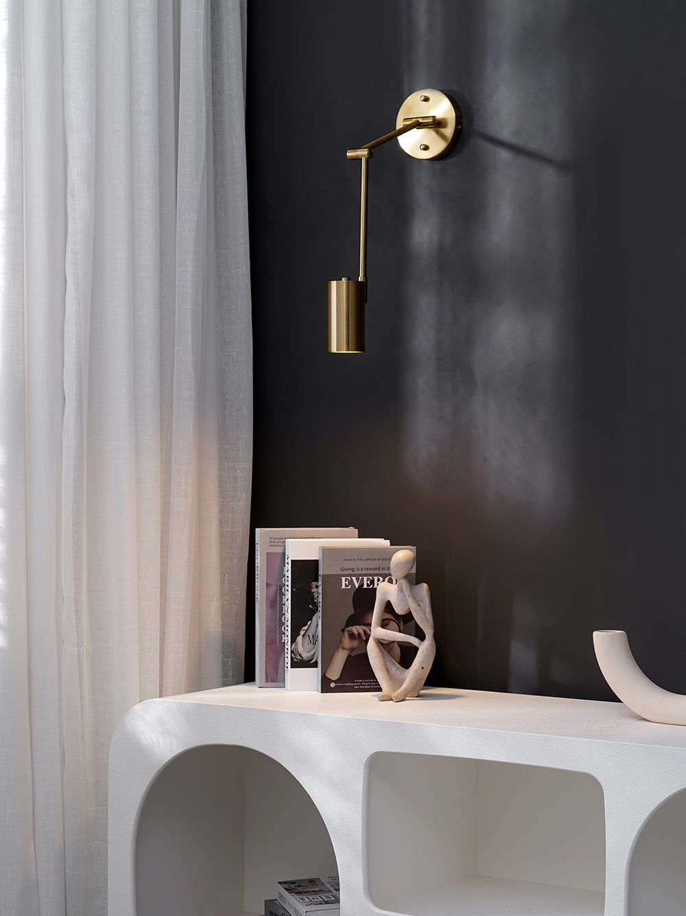 Modern Adjustable Arm Wall Light